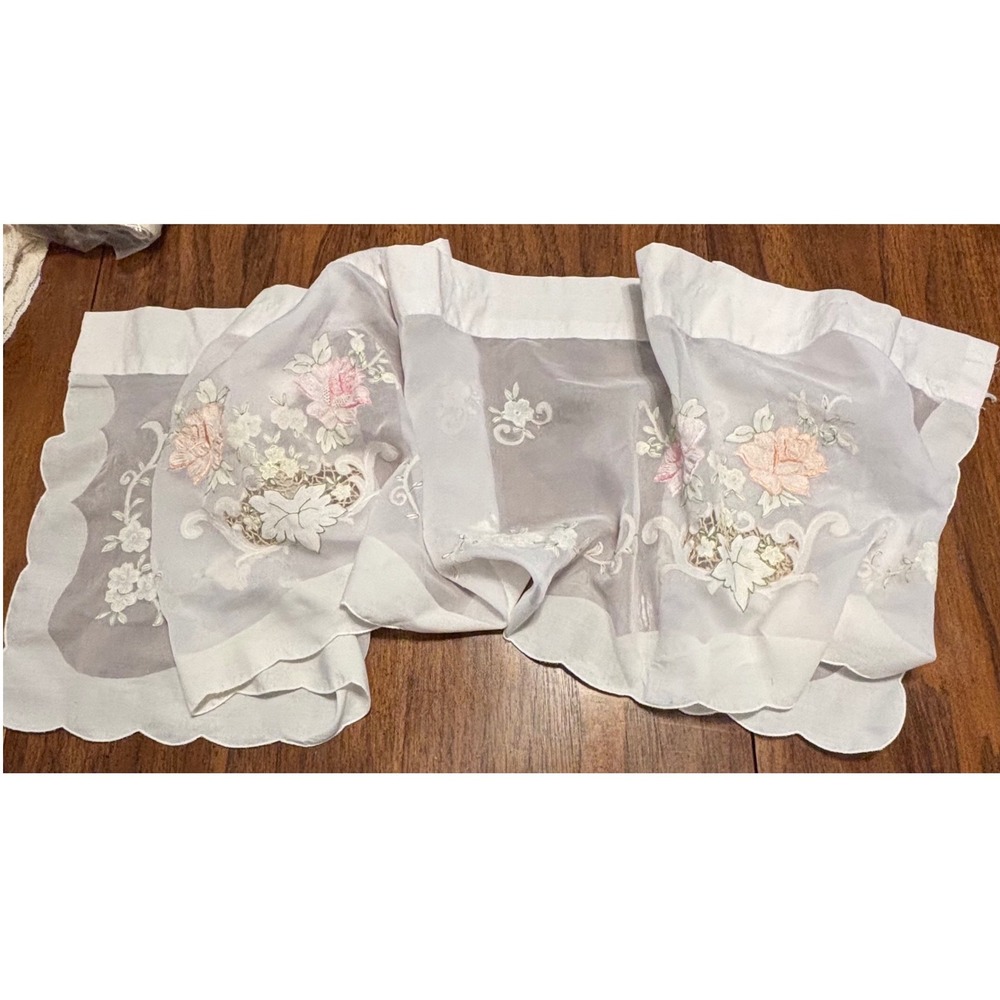 Vintage White Floral Embroidered Scalloped Sheer Tier and Valance Curtain Set